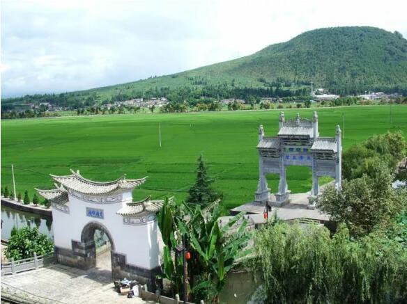 在最美的季节遇见你 DB视讯“上山下海”体验行