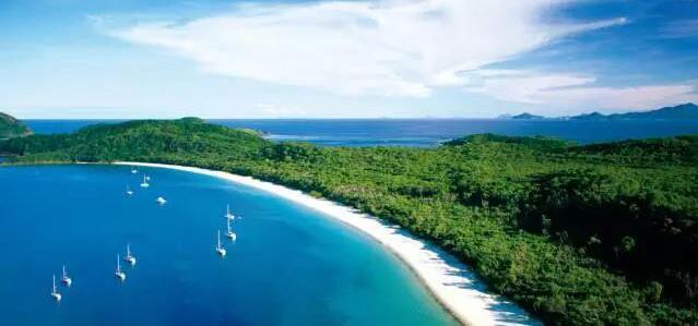 在最美的季节遇见你 DB视讯“上山下海”体验行